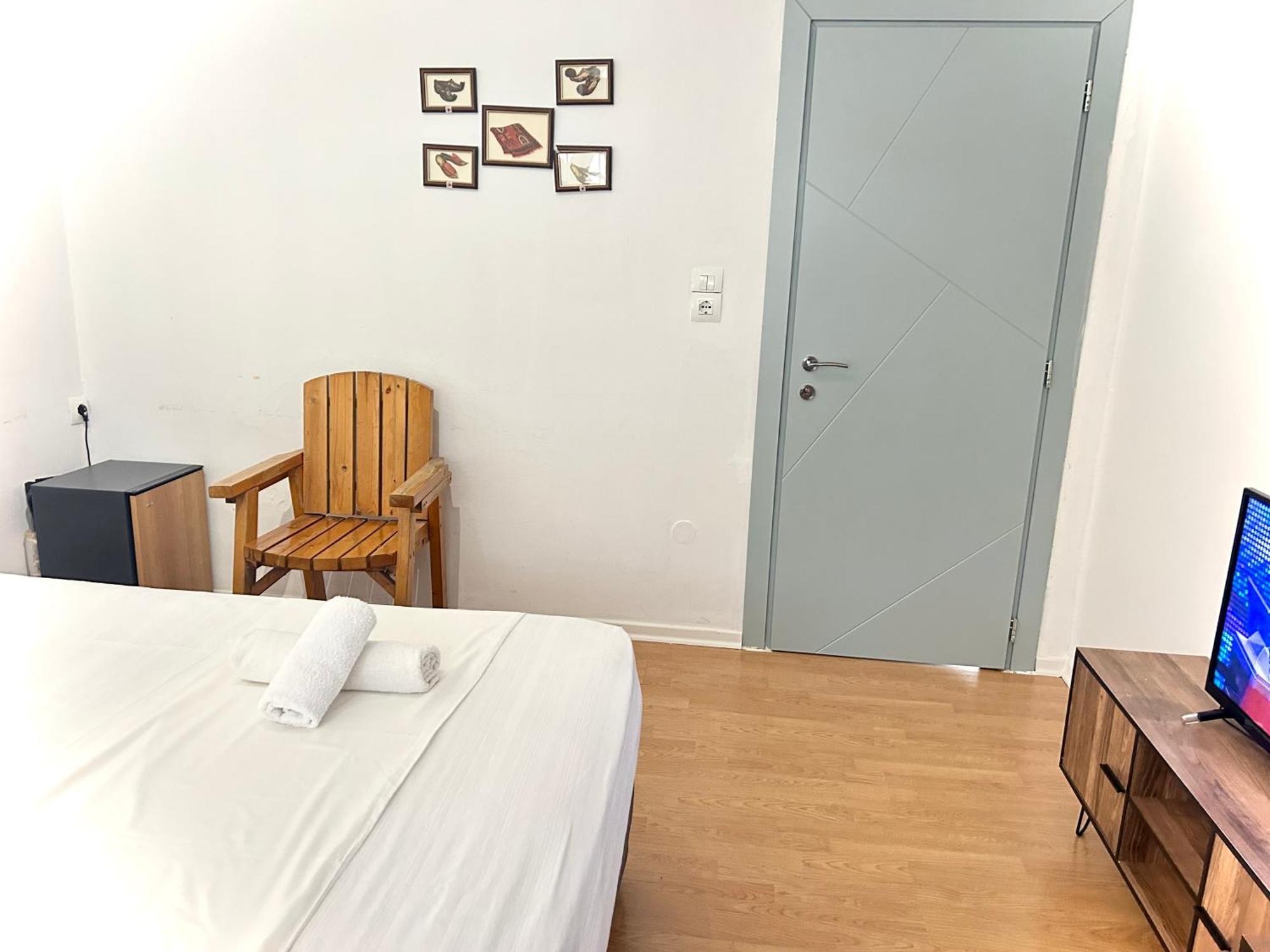 Budget Retreat Tirana & Studios Dış mekan fotoğraf