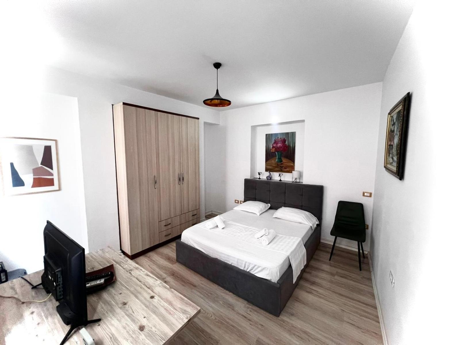 Budget Retreat Tirana & Studios Dış mekan fotoğraf